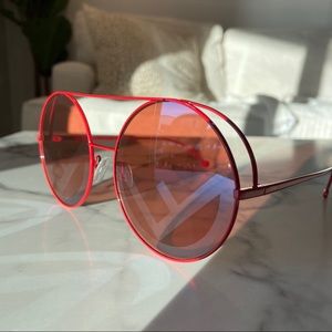 FENDI Run Away Sunglasses
